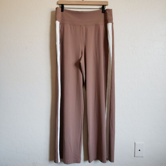 Athleta Brown Wide Leg Pants with White Stripe - Picture 4 of 14